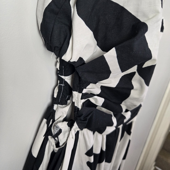 Abercrombie & FItch Black White Abstract One Shoulder Cut Out Maxi Dress Medium - Picture 9 of 11